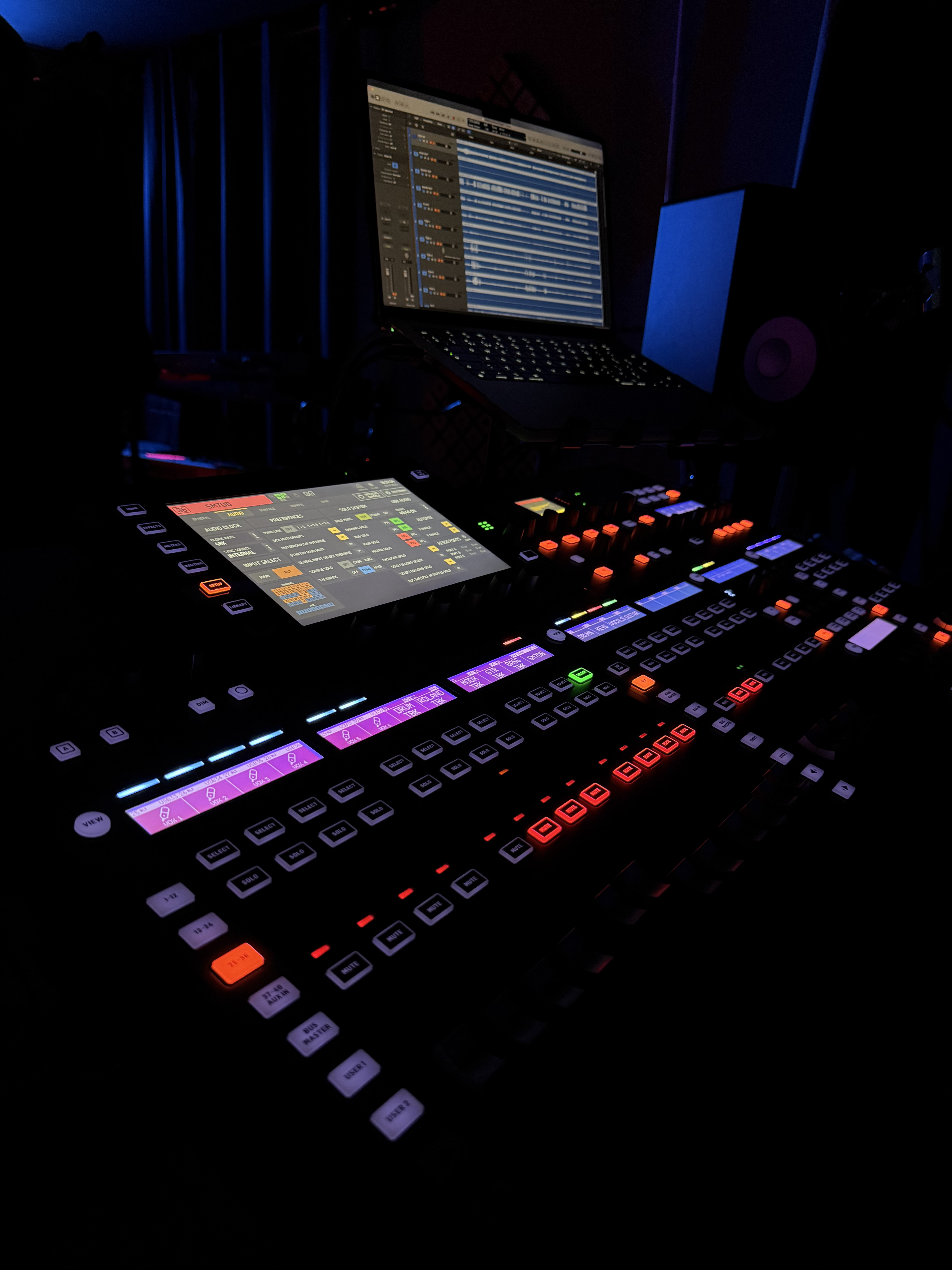 Professional mixing console